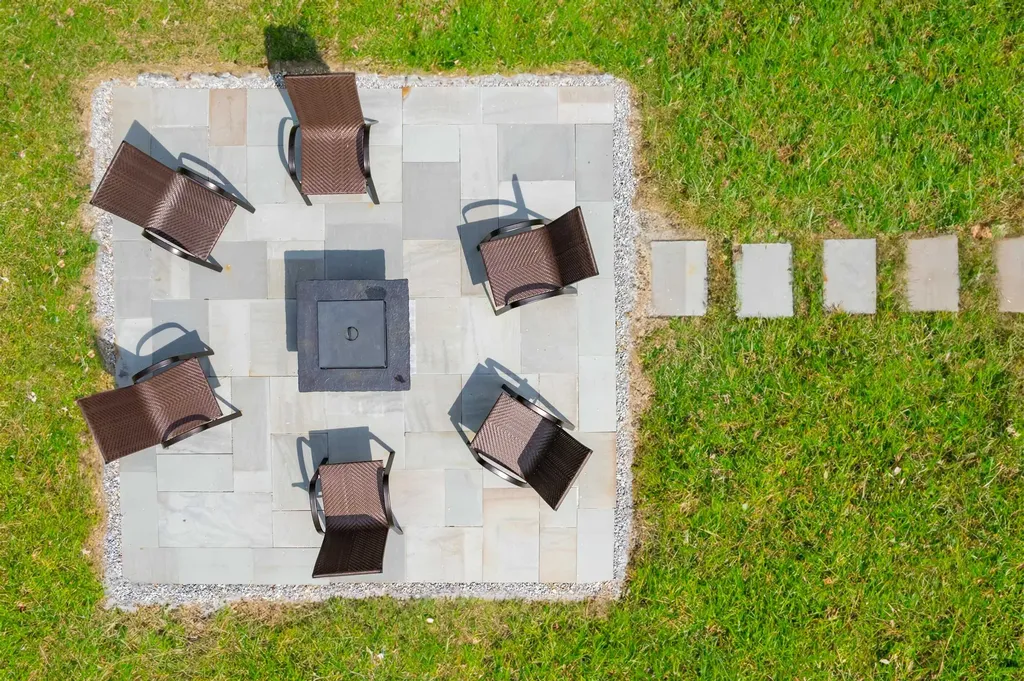 3 Steele Road Bradford NH 03221