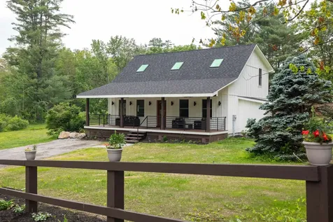 3 Steele Road Bradford NH 03221