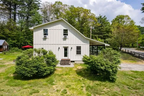 3 Steele Road Bradford NH 03221