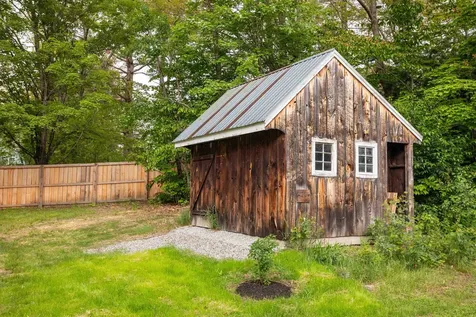 3 Steele Road Bradford NH 03221