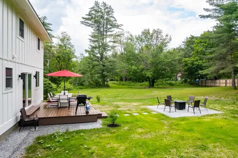 3 Steele Road Bradford NH 03221