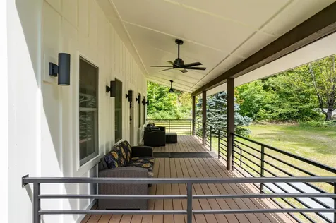 3 Steele Road Bradford NH 03221