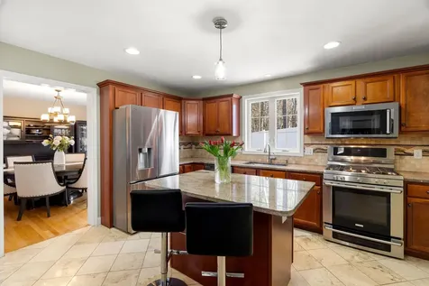 12 Trestle Way Dover NH 03820