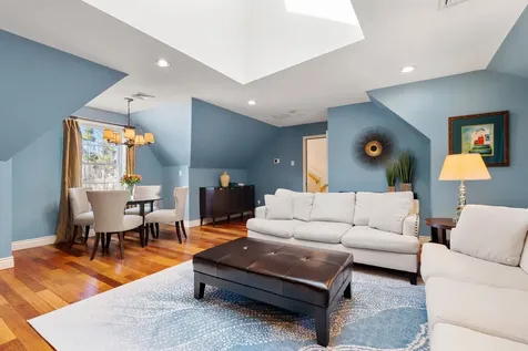 12 Trestle Way Dover NH 03820