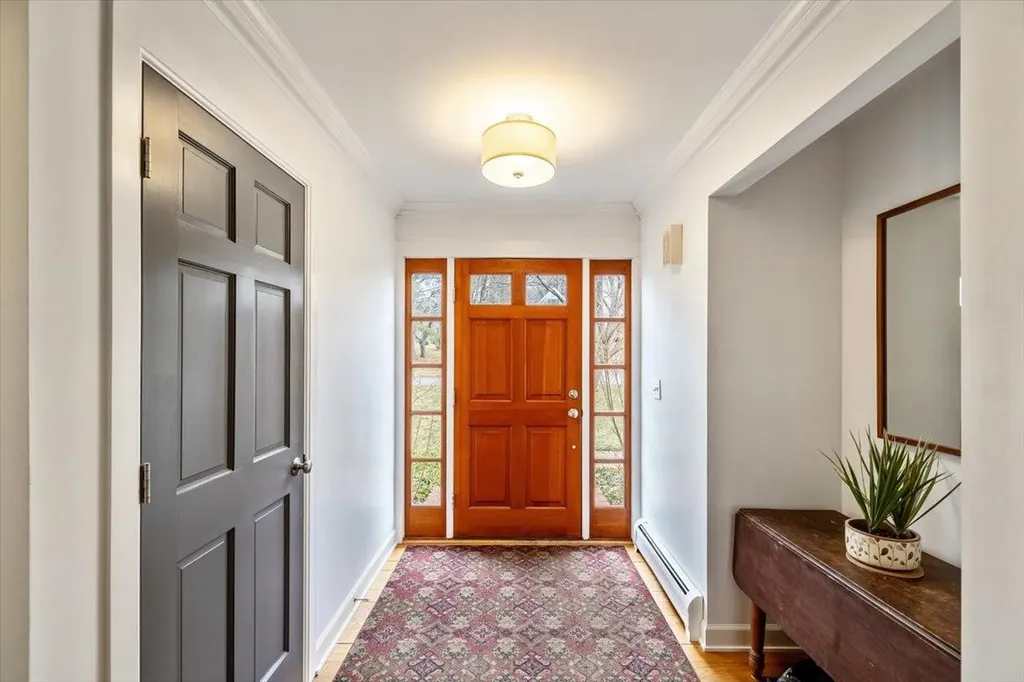 9 Brownell Way South Burlington VT 05403