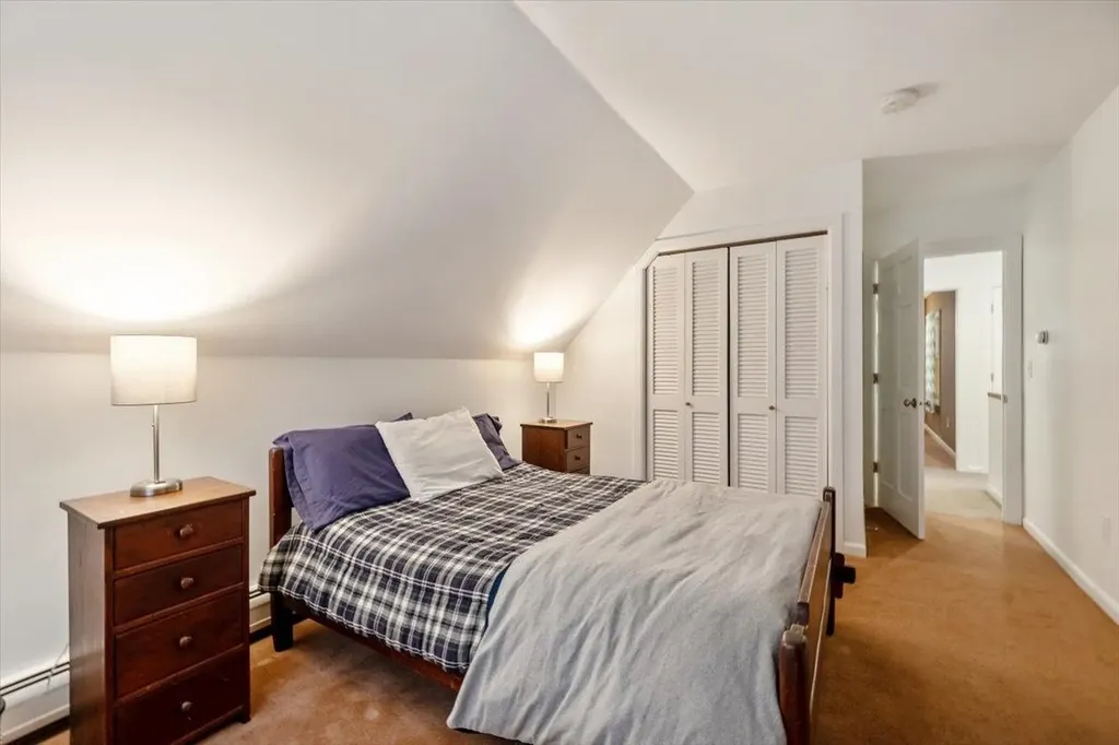 9 Brownell Way South Burlington VT 05403