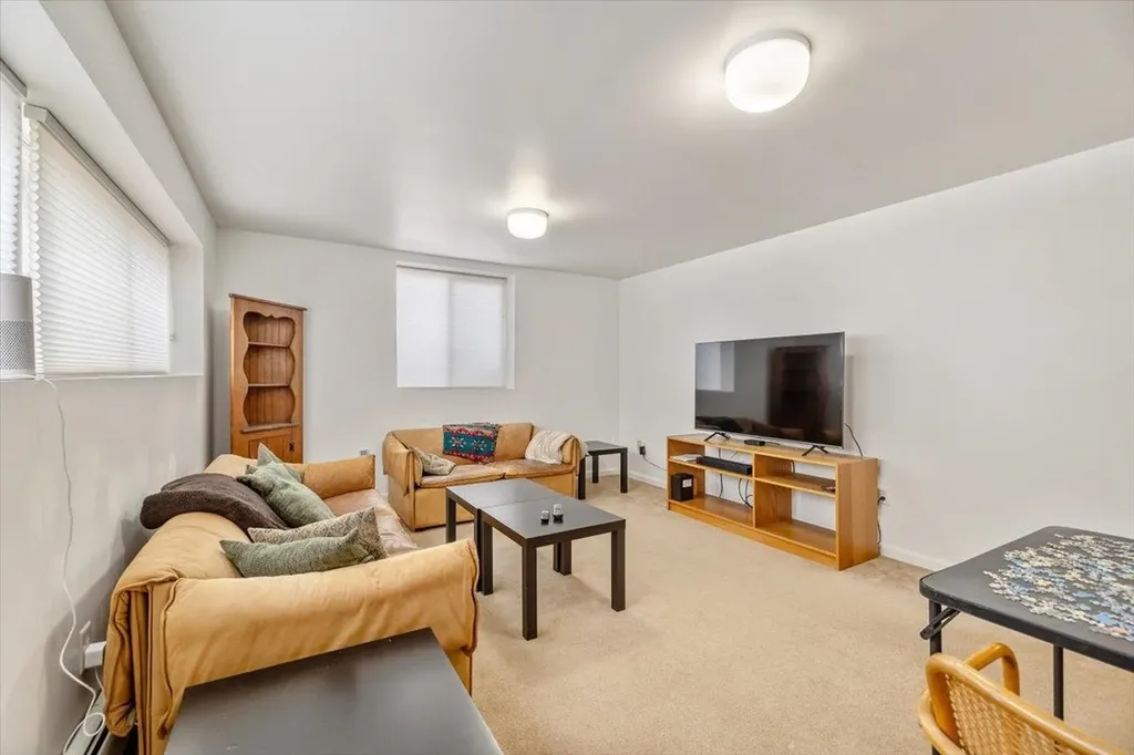 9 Brownell Way South Burlington VT 05403