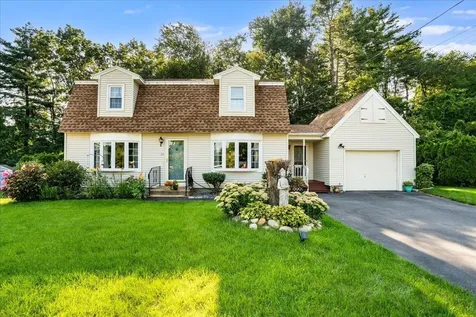 33 Gerard Drive Manchester NH 03104