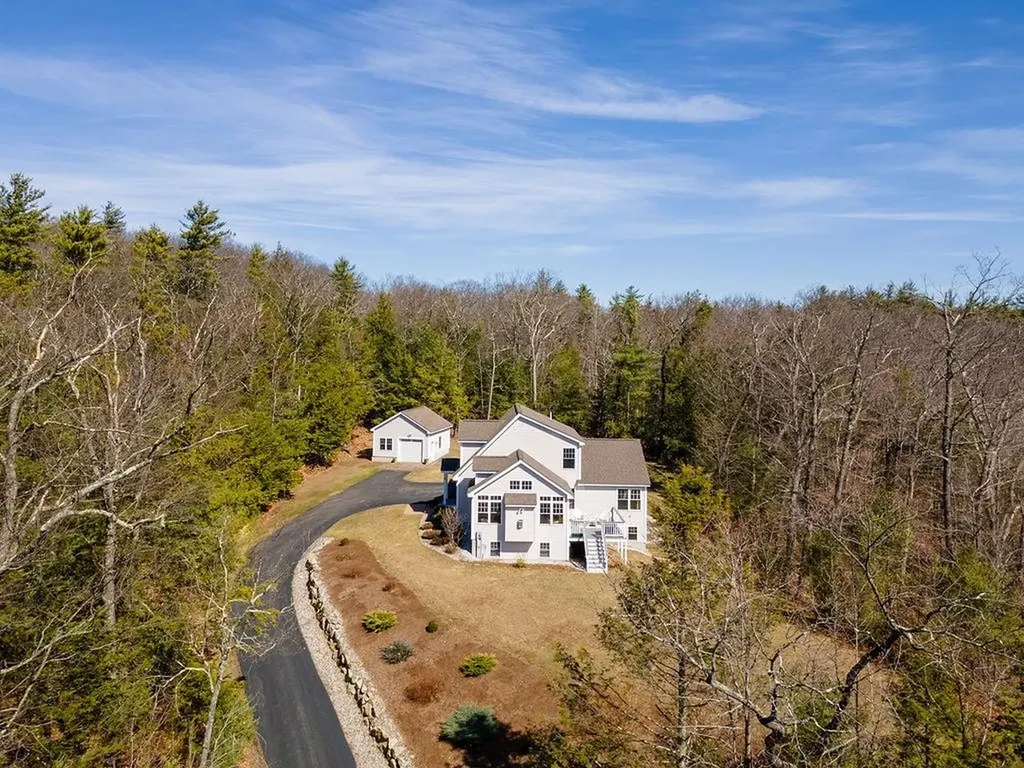 9 Whiting Lane Mont Vernon NH 03057