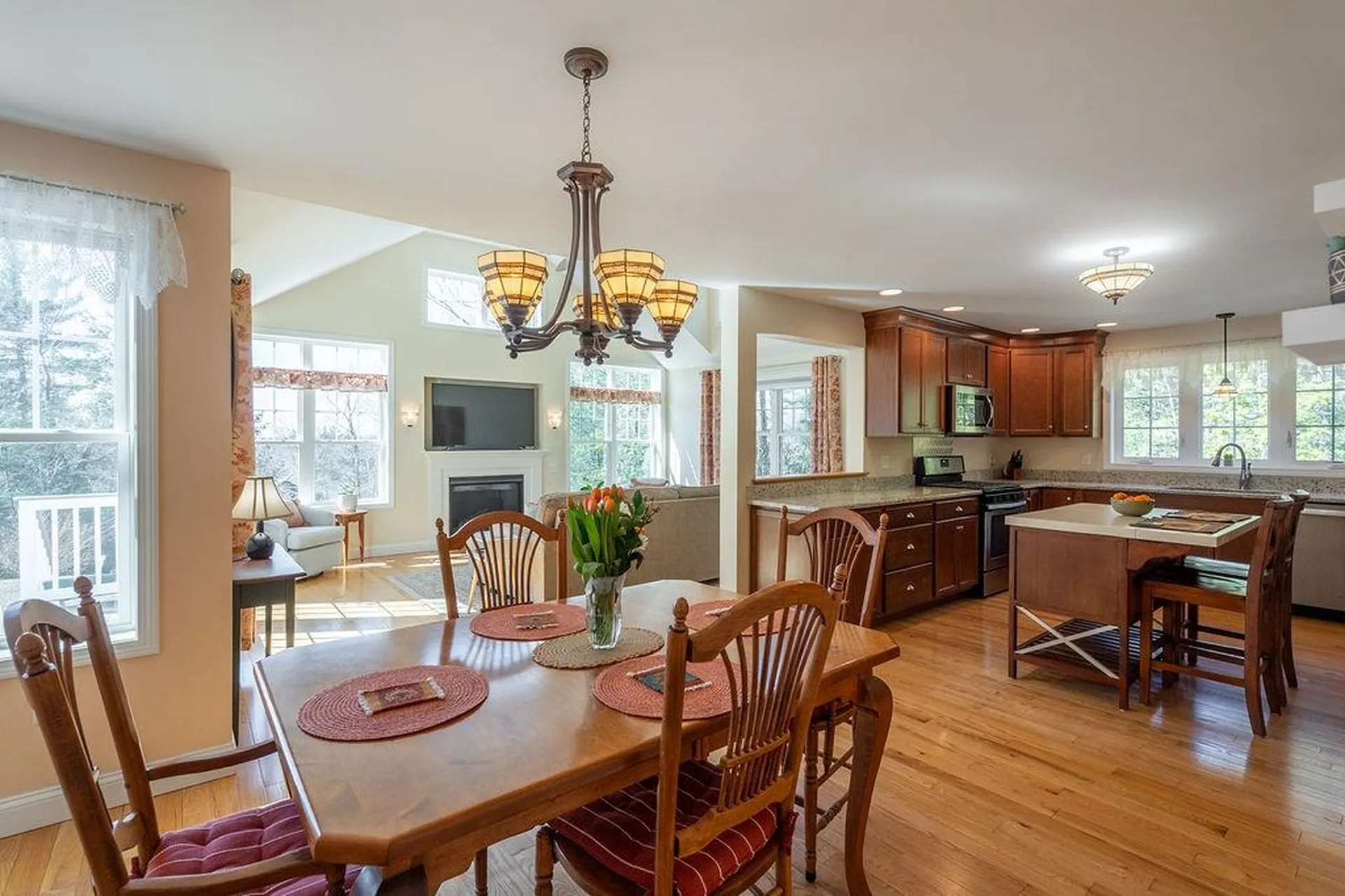 9 Whiting Lane Mont Vernon NH 03057