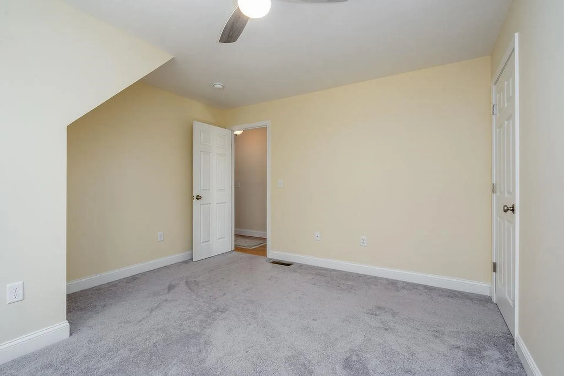 9 Whiting Lane Mont Vernon NH 03057