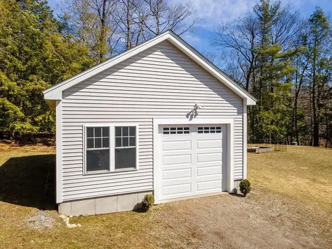 9 Whiting Lane Mont Vernon NH 03057