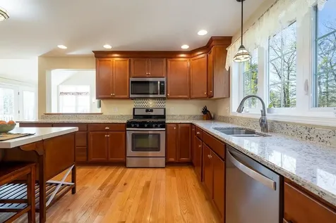 9 Whiting Lane Mont Vernon NH 03057
