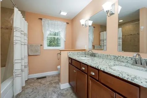 9 Whiting Lane Mont Vernon NH 03057