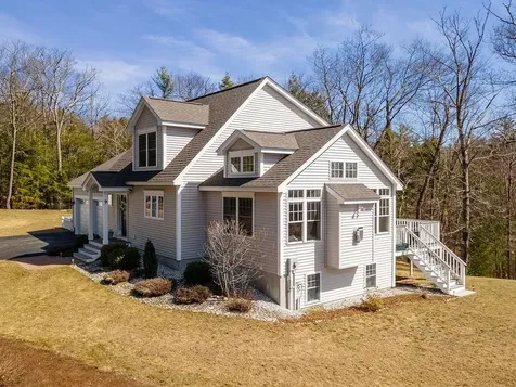 9 Whiting Lane Mont Vernon NH 03057