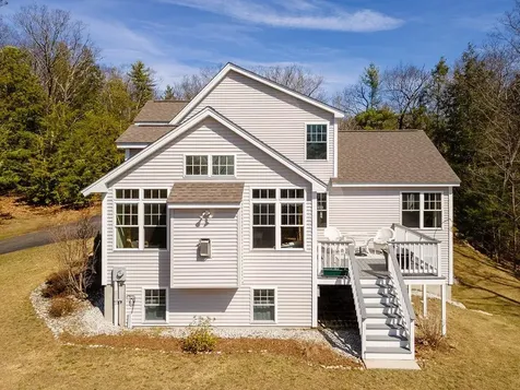 9 Whiting Lane Mont Vernon NH 03057