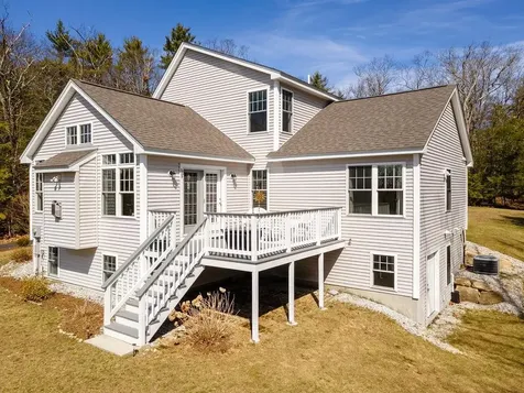 9 Whiting Lane Mont Vernon NH 03057