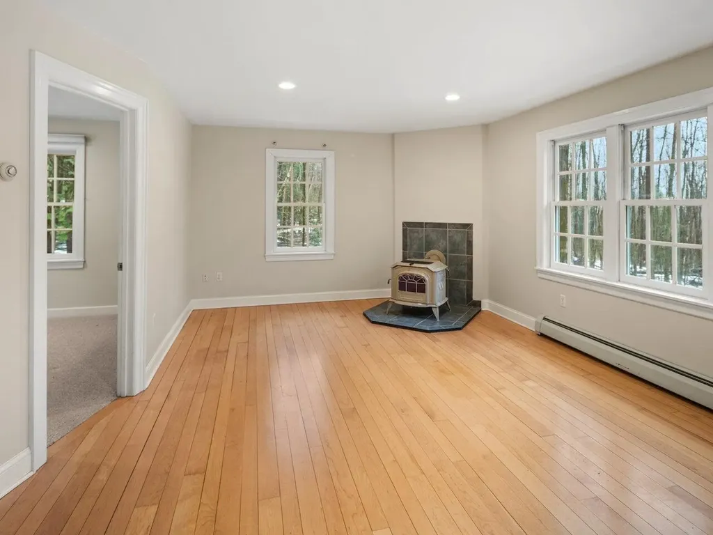 274 Enos Road Hinesburg VT 05461