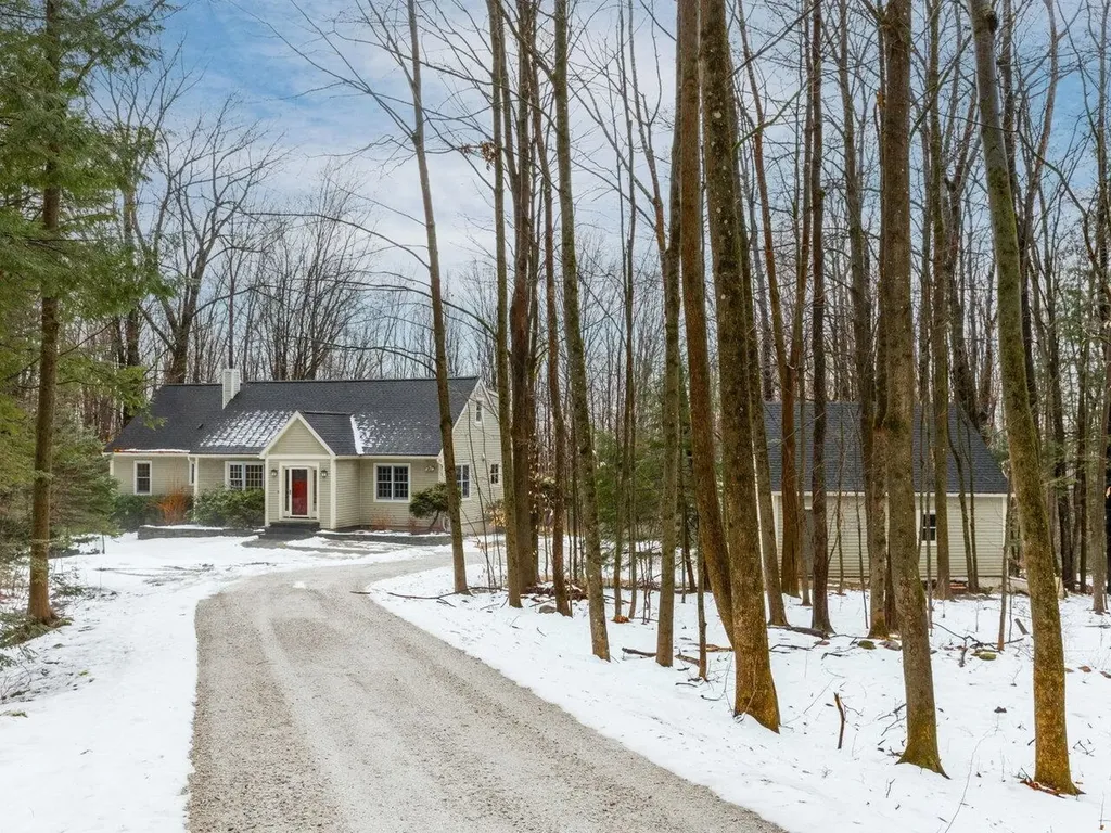 274 Enos Road Hinesburg VT 05461