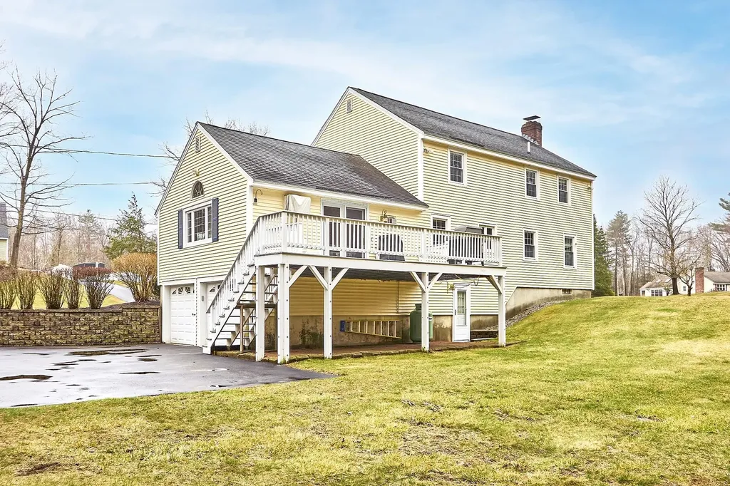 161 Buttrick Road Hampstead NH 03841