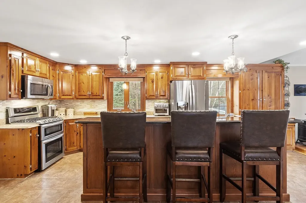 161 Buttrick Road Hampstead NH 03841