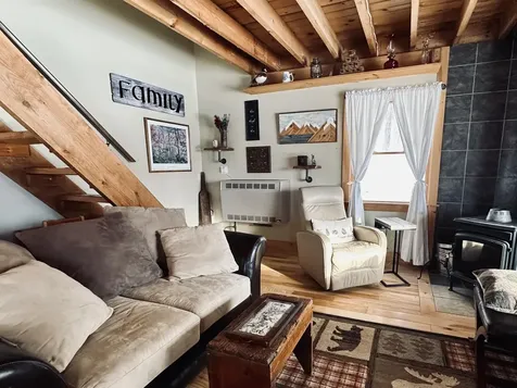 89 Field Way Pownal VT 05261