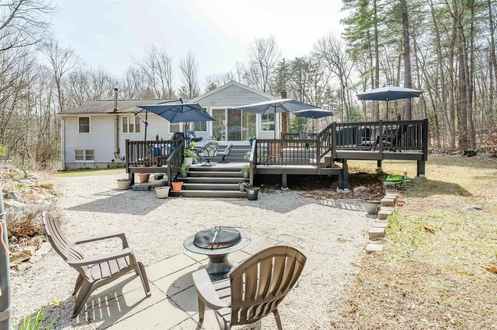 50 Wash Pond Road Hampstead NH 03841