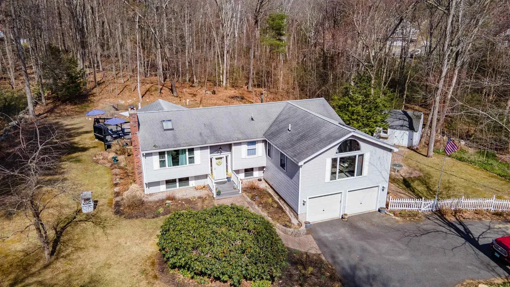 50 Wash Pond Road Hampstead NH 03841