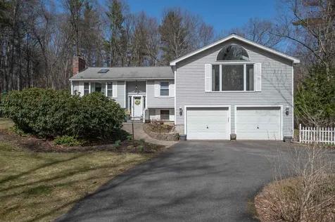 50 Wash Pond Road Hampstead NH 03841