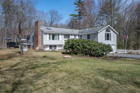 50 Wash Pond Road Hampstead NH 03841