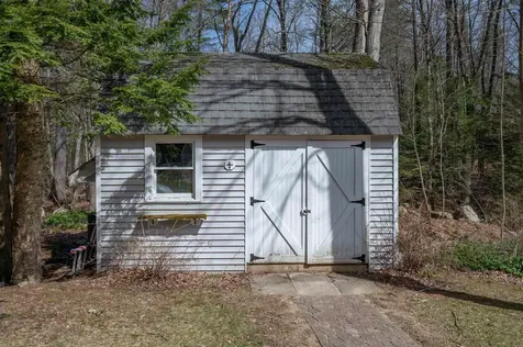50 Wash Pond Road Hampstead NH 03841
