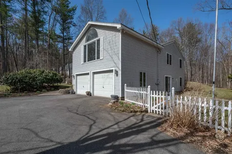 50 Wash Pond Road Hampstead NH 03841