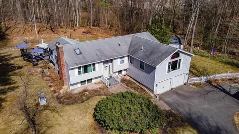 50 Wash Pond Road Hampstead NH 03841