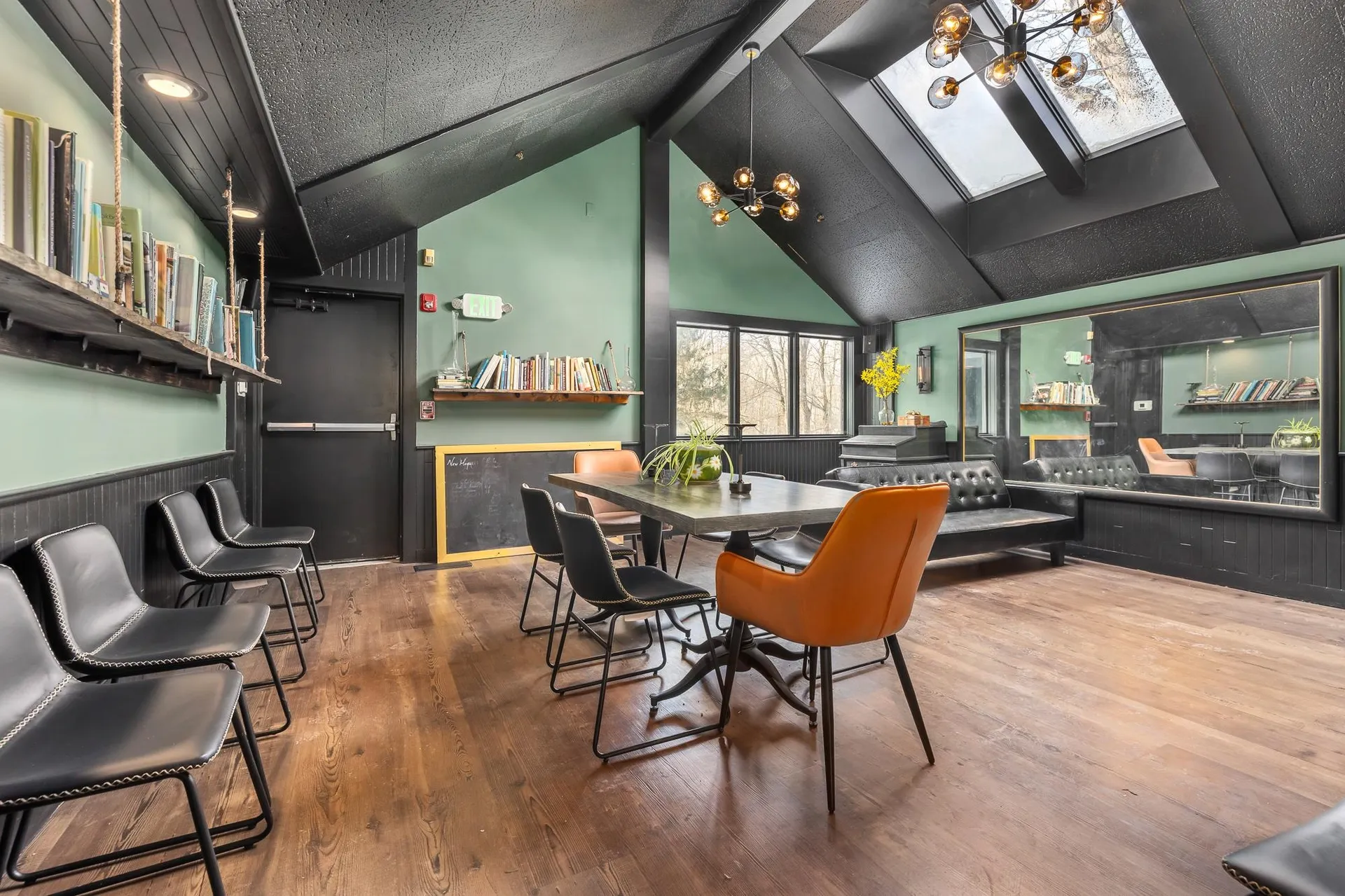 1716 Depot Street Manchester VT 05255