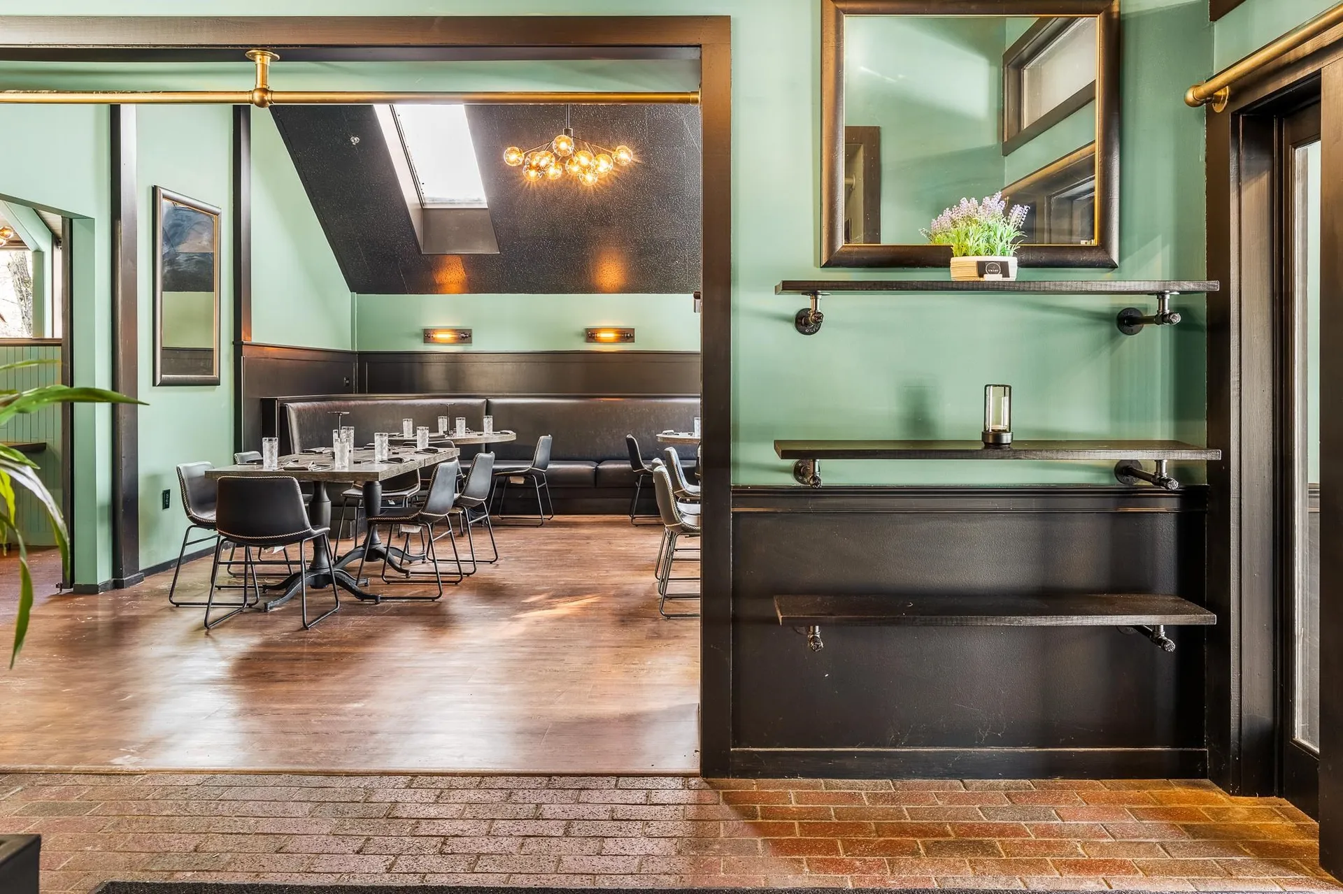 1716 Depot Street Manchester VT 05255