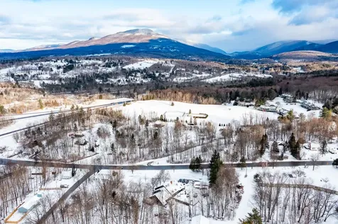 1716 Depot Street Manchester VT 05255