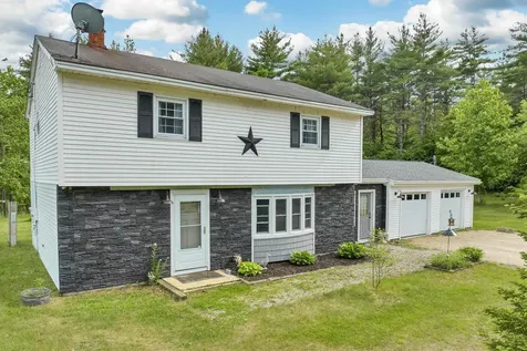 11 Gray Fox Road Effingham NH 03882