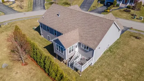 44 Diamondback Avenue Nashua NH 03062