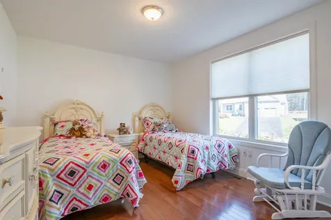 44 Diamondback Avenue Nashua NH 03062