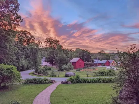 22 Mill Street New Boston NH 03070