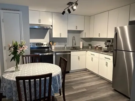 2102 White Cedar Boulevard Portsmouth NH 03801
