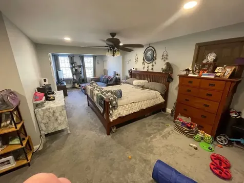 9 Tyler Street Salem NH 03079
