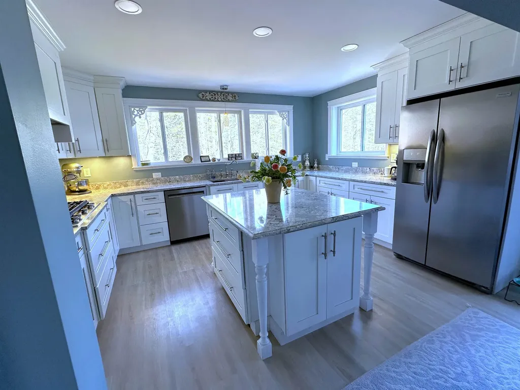 31 Daisy Drive Wakefield NH 03830