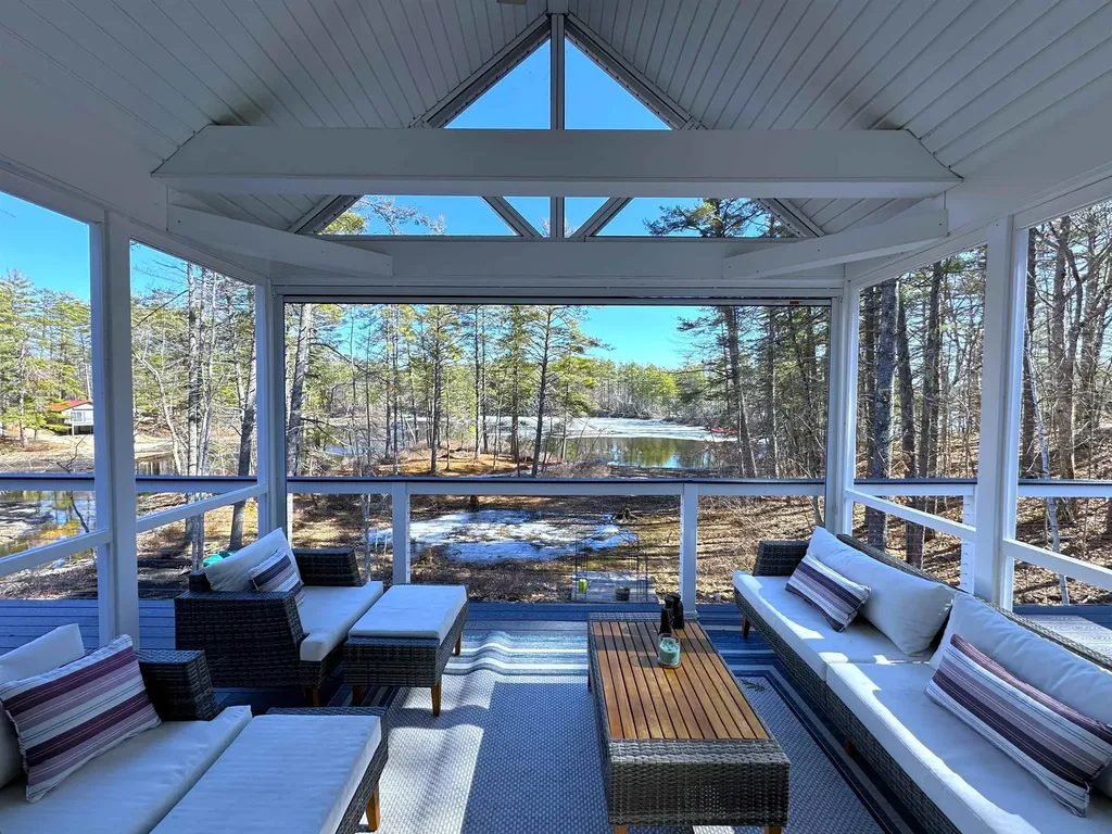 31 Daisy Drive Wakefield NH 03830