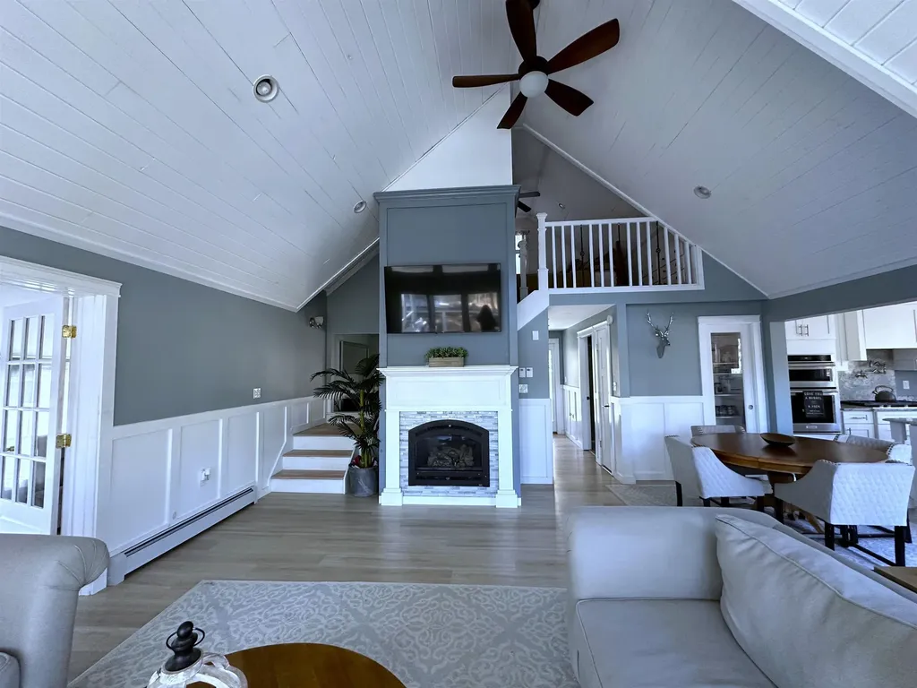 31 Daisy Drive Wakefield NH 03830