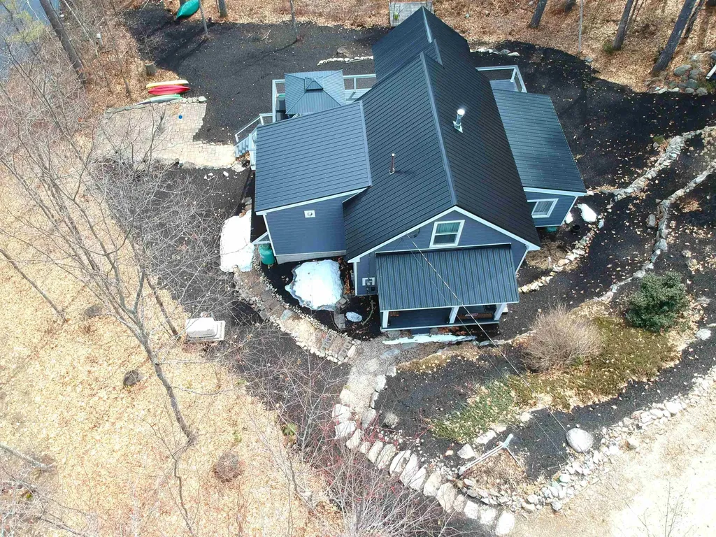 31 Daisy Drive Wakefield NH 03830