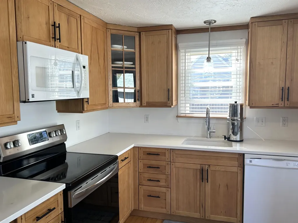 19 Colby Street Keene NH 03431