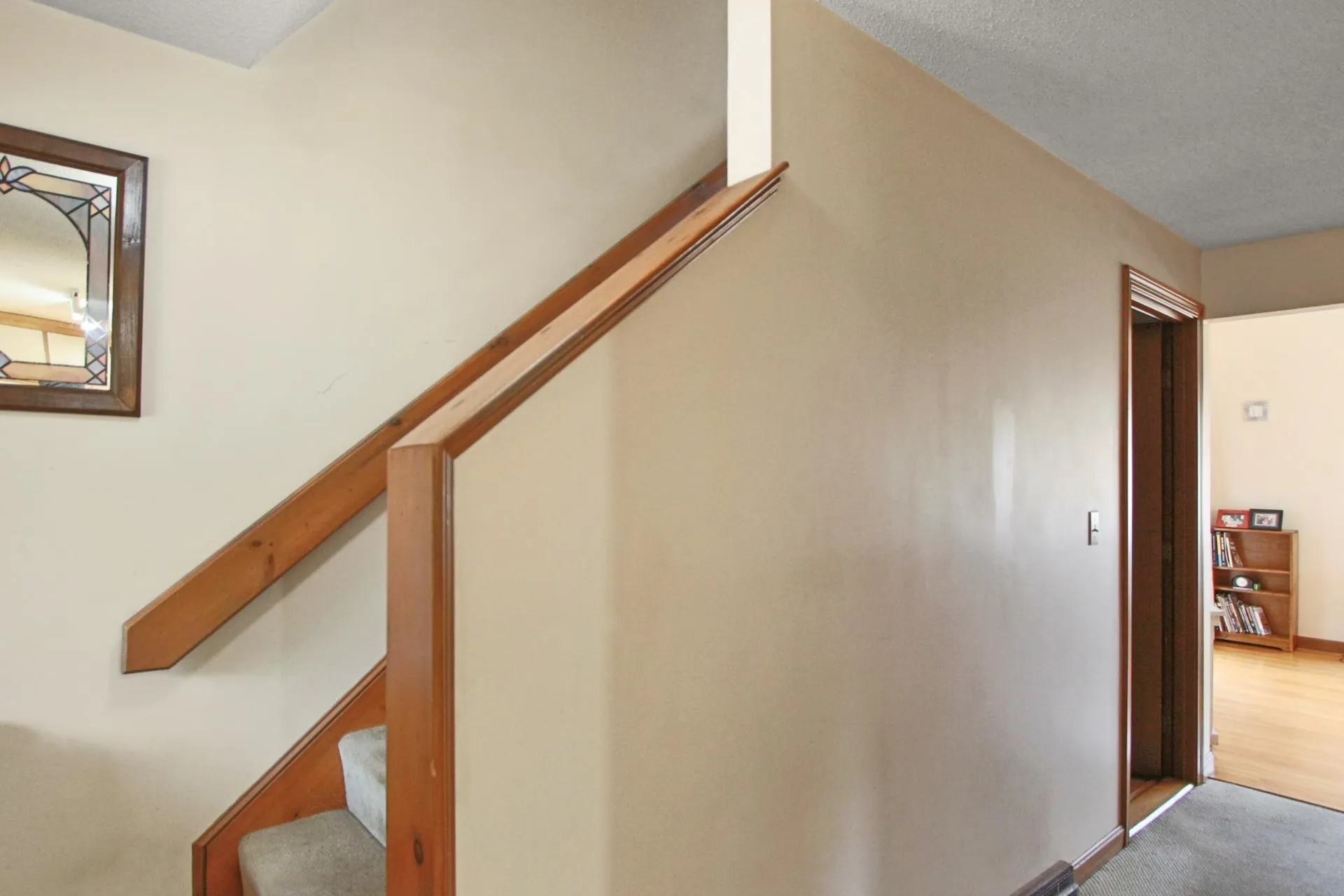 12 Yorkshire Lane Nashua NH 03063