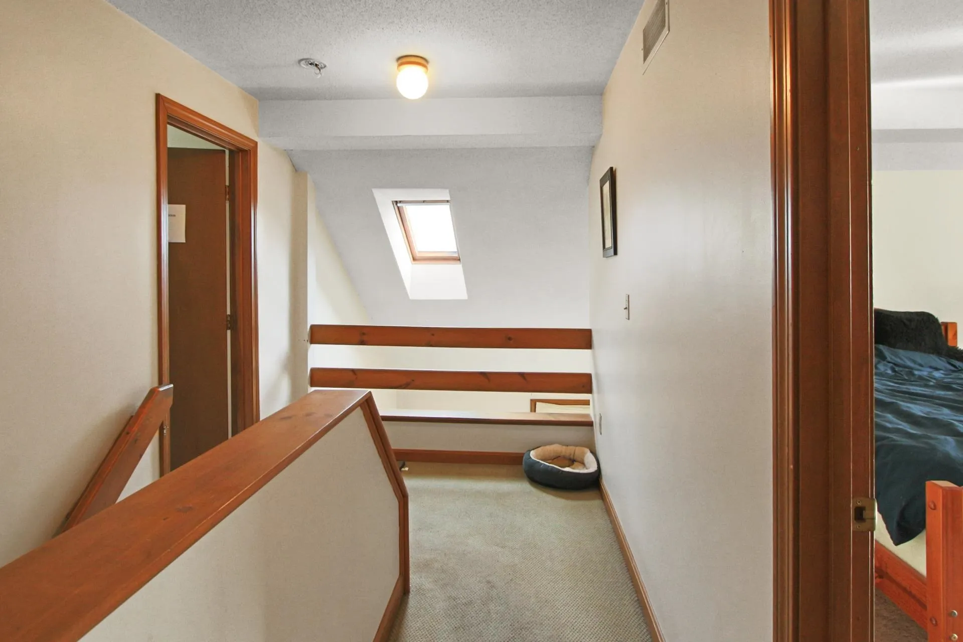 12 Yorkshire Lane Nashua NH 03063