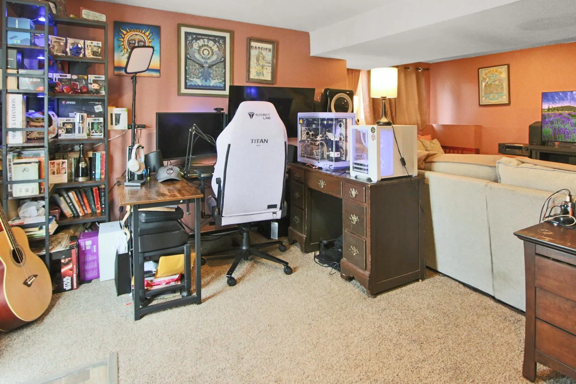 12 Yorkshire Lane Nashua NH 03063